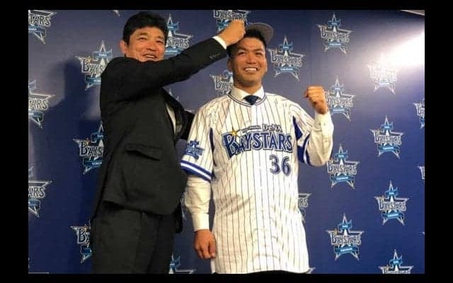 DeNA高城、新背番号は「36」　異例の古巣復帰を筒香に報告「戻るという感覚じゃダメ」