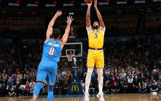 アンソニー・デイビスがシーズンハイの4本の3ポイントシュートを決め勝利に貢献