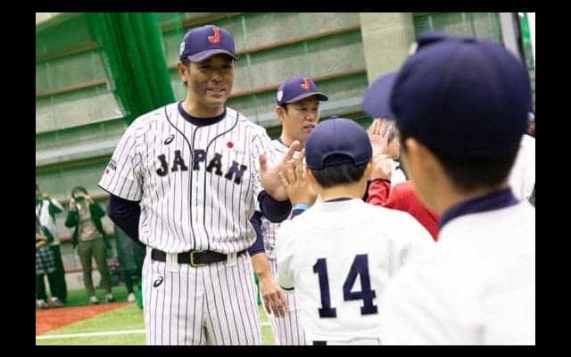 侍J稲葉監督「大至急抱きしめてあげたくなった」　山田の“韓国逆転弾”を回顧
