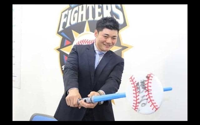 ハム清宮、200万円増の2000万円で契約更改　3年目へ「チームも個人も一番がいい」