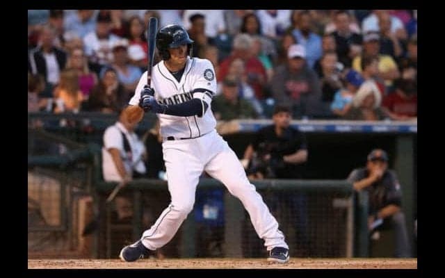 MLB経験のない23歳と6年26億円契約　“勝者”は選手か、マリナーズか…