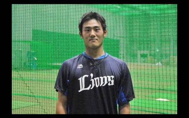 西武ドラ5、高卒捕手が目指す偉大な先輩の姿　「どういうことを意識しているか…」