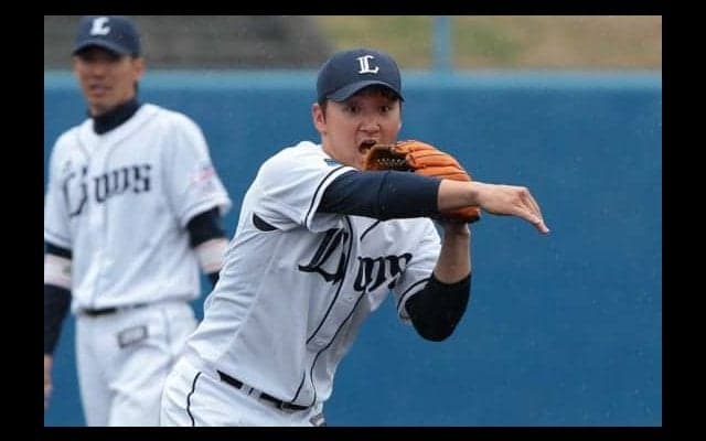 西武永江、50万円ダウンの年俸990万円でサイン　「優勝した以外の記憶がないシーズン」