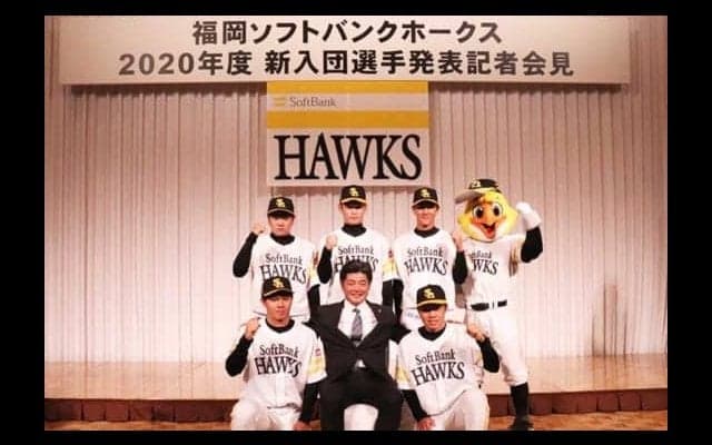 鷹のドラ1佐藤は「30」、ドラ2海野は甲斐から「62」継承…　5日発表、新人選手の背番号