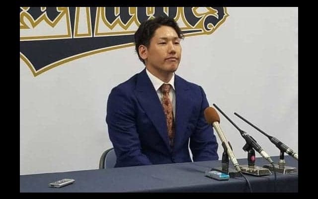 最下位オリ、減俸わずか12人の“暖冬更改”　選手の士気を高める”にんじん作戦”