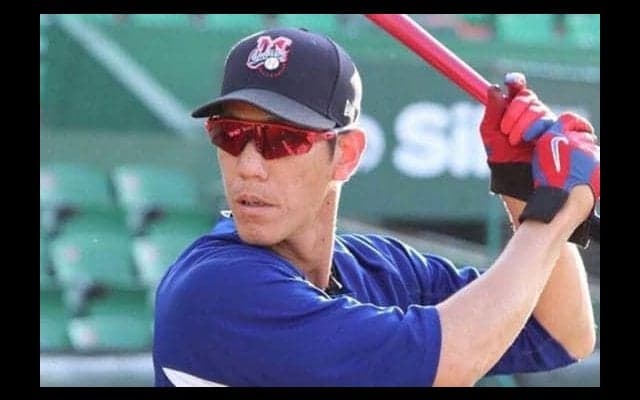 元DeNA荒波、後輩石川との“イケメン横高コンビ”写真公開　ファン歓喜「大好きな2人」