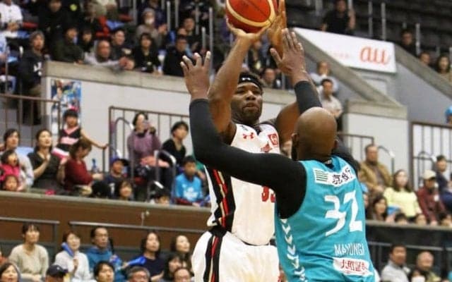 大阪エヴェッサ、アクシデントが重なるもチーム全員でカバーして西地区首位を快走