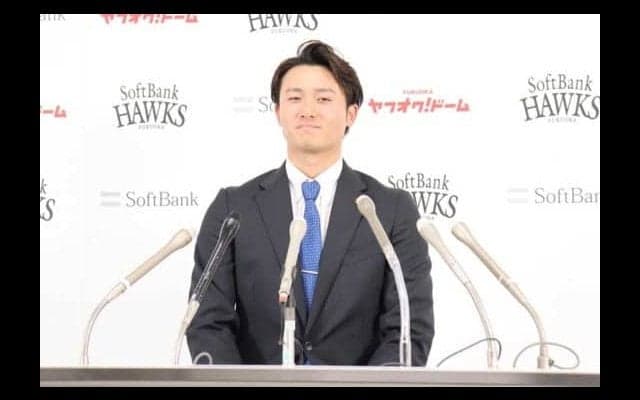 鷹2015年ドラ1高橋純は3倍3900万円でサイン「ワクワクしてきました」