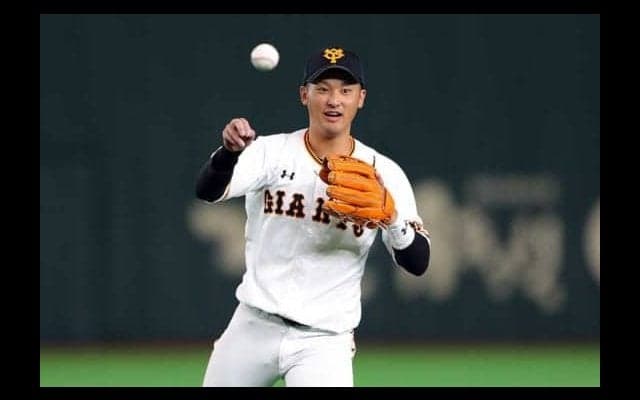 巨人、14選手の背番号変更を発表　大城「46」から「24」、新加入パーラは「88」