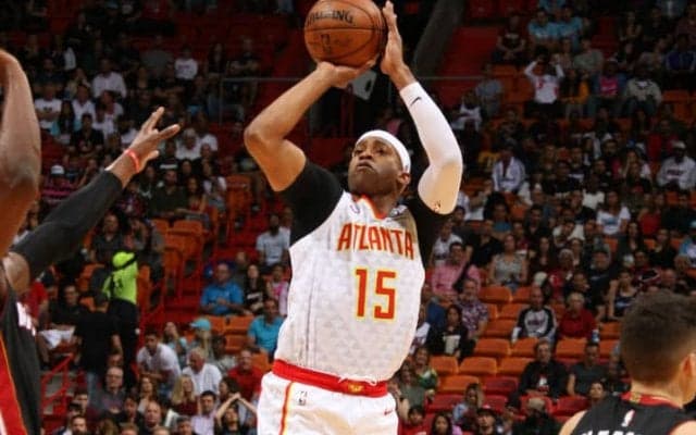 42歳のビンス・カーターが22年目でNBA通算1500試合出場の大記録を達成