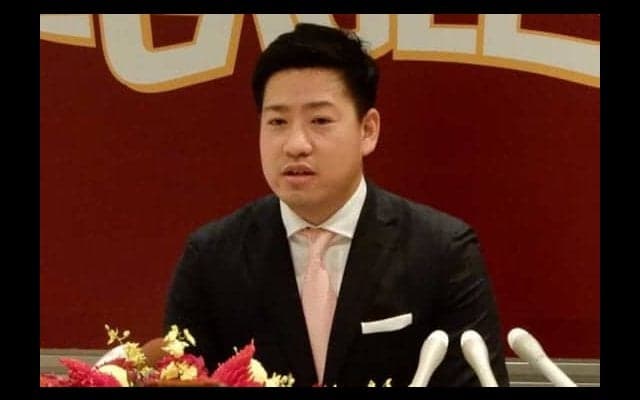 楽天、牧田が入団会見　「本当に悩んだ」背番号は新人時代セーブ数と同じ「22」
