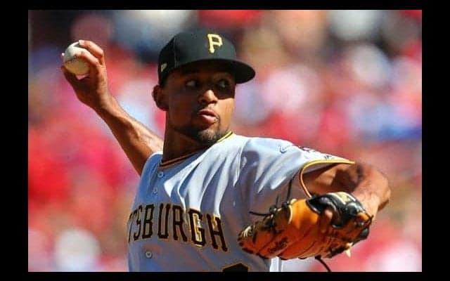 巨人が韓国17勝右腕獲得　燕ブキャナンは自由契約…各球団発表、13日の契約は？