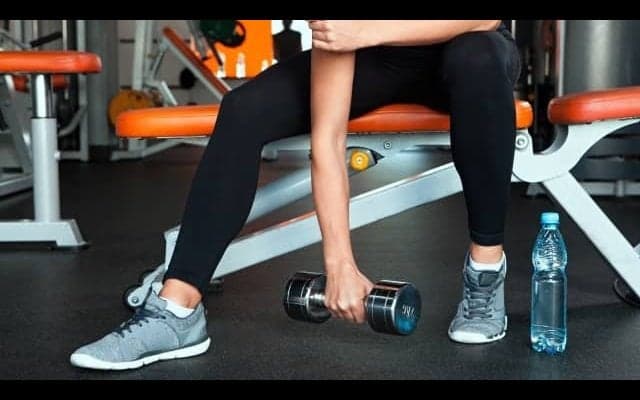 逆三角形の体を作るために鍛えるべき筋肉とは