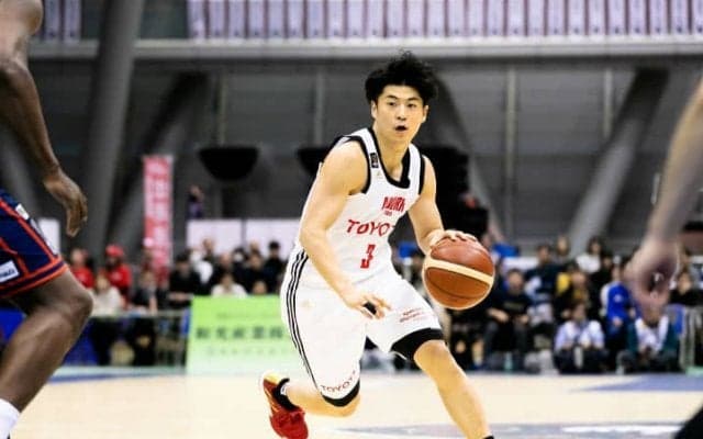 堅守から効果的な攻めに転じて均衡を破ったアルバルク東京、横浜に78-58と完勝