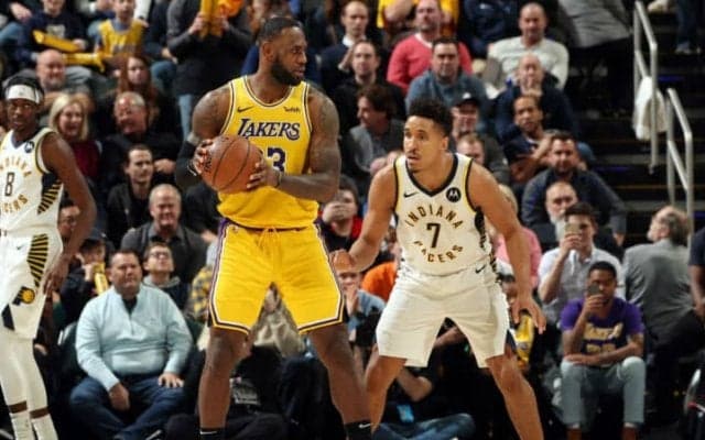 アンソニー・デイビス不在のレイカーズ、ペイサーズに敗れ長く続いた連勝が止まる