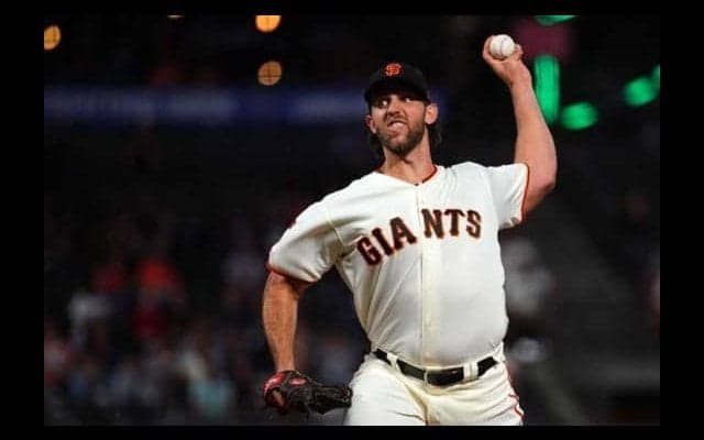 【MLB】あと1球からの逆転劇、親友へ捧げる熱投、呪いが解けた瞬間　WS名シーン動画が話題