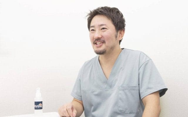 現役医師が開発。Bリーガー愛用の滑り止め「Grip-Spray」誕生の裏側[PR]