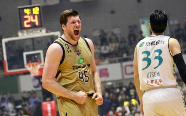 ビハインドを背負うも我慢強さで上回った琉球ゴールデンキングスが京都を下す