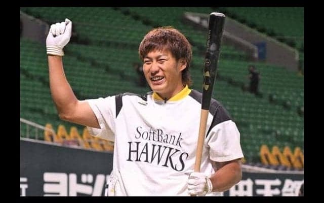 鷹柳田「まさたかのひろうえん」“超人BIG3”オリ吉田正を祝福　糸井ら豪華メンバーS公開