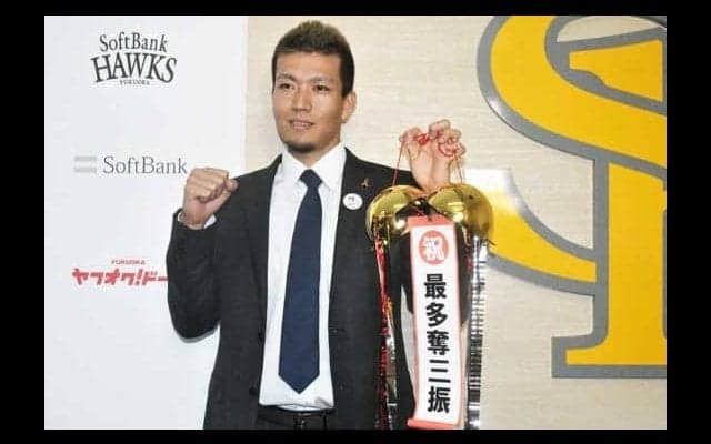 鷹・千賀「全く違う評価を」　同じ13勝でも昨オフ3500万円増、今オフ1.4億円増はなぜ？