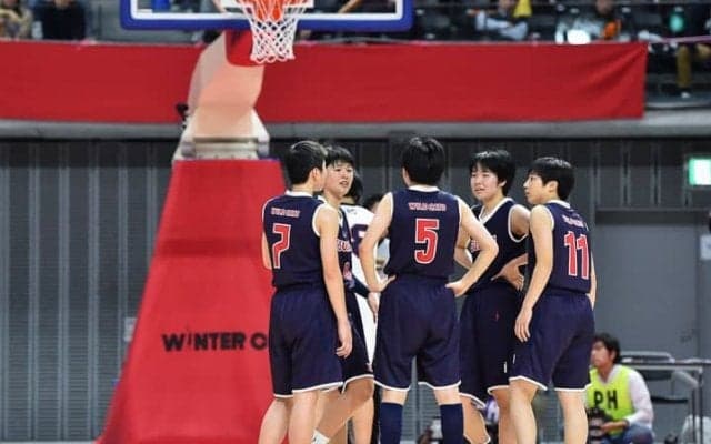 県立津幡は危なげなく初戦勝利、高さの不利を覆すディフェンスで躍進の再現を狙う