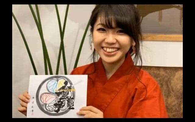試作なしの一発勝負！　鷹ガール書道家・原愛梨さんが語る「書道アート」の裏側