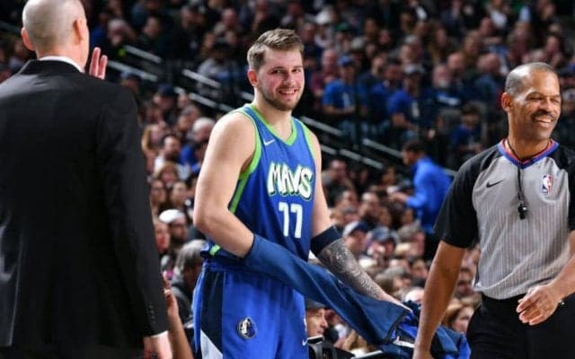 マーベリックスのルカ・ドンチッチが復帰戦でトリプル・ダブル級の活躍、スパーズを撃破