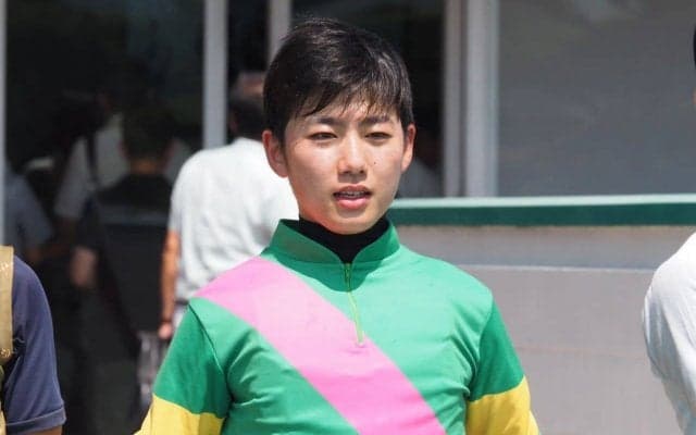 2019年度「中央競馬関西放送記者クラブ賞」は斎藤新騎手、岩田望来騎手が受賞