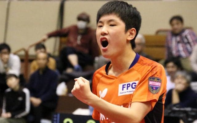 張本智和、地元で嬉しい2連覇　「仙台の皆さんの前で勝ちたかった」＜ジャパントップ12＞