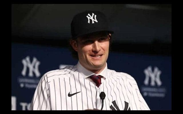 【MLB】年俸39億円男コール、美人妻との幸せ写真公開　6月の男児誕生が「待ちきれない」