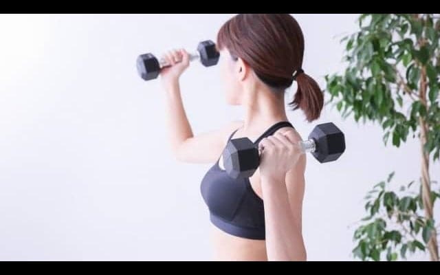 女性も筋トレで美しくなる！筋トレがおすすめの理由と鍛えるべき部位について