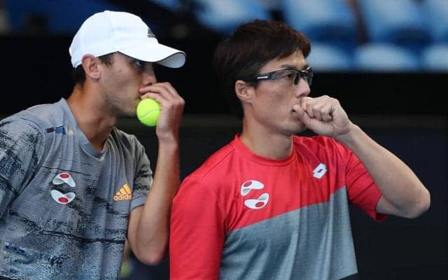 テニス日本代表 3連勝でウルグアイを撃破。41歳松井がスーパーショットで魅せる！