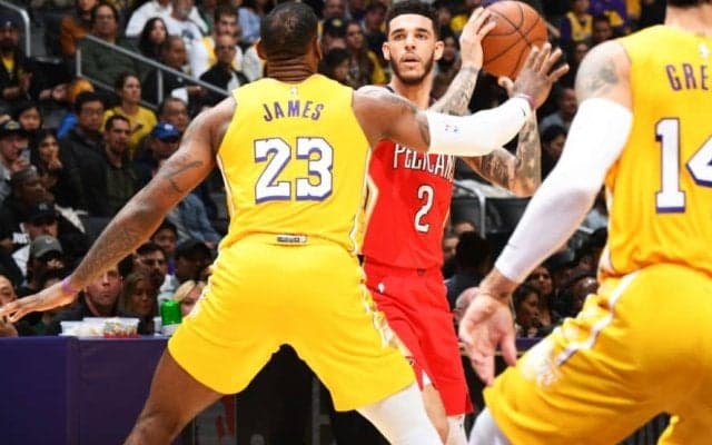 レイカーズ再建の夢は破れるも、チームに尽くしたロンゾ・ボールたちをロサンゼルスのファンは歓迎