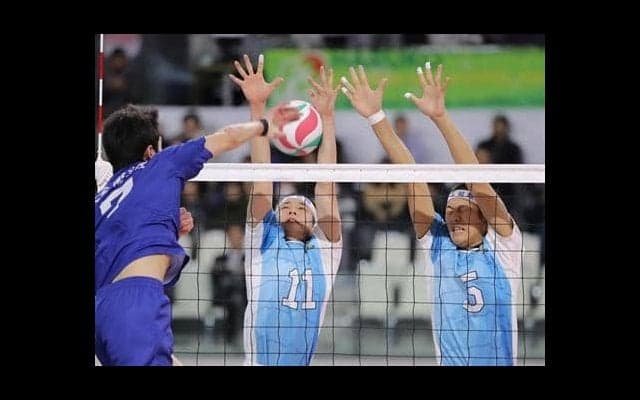 男子は総体Ｖの松本国際がストレート勝ち　２回戦からシード校も登場　春高バレー速報（１）