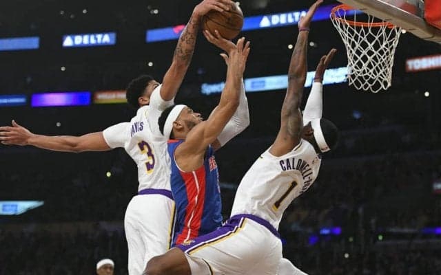 球団史上2位の20ブロックを記録したレイカーズが5連勝、レブロン・ジェームズも「すごい記録」と絶賛