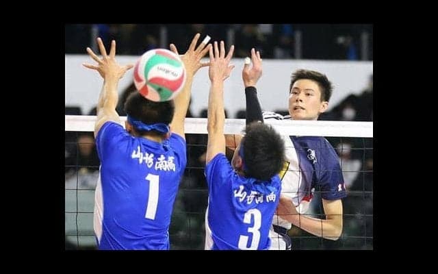 東山、「６割の力」でも快勝！エース・高橋が１４得点／春高バレー