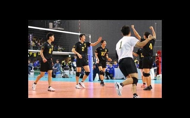 和歌山・開智は接戦を制する　春高バレー