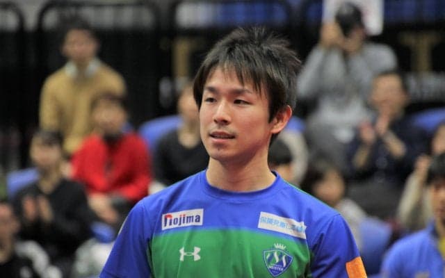 完勝の丹羽「プロ選手としてのやりがいを感じる」　張本敗れるもKM東京に軍配＜卓球・Tリーグ＞