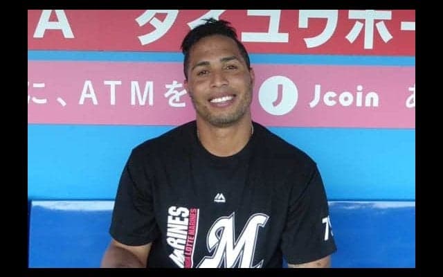 ロッテのマーティン、“同郷同期”の169キロ左腕と共闘　「ハードワーク+献身＝結果」