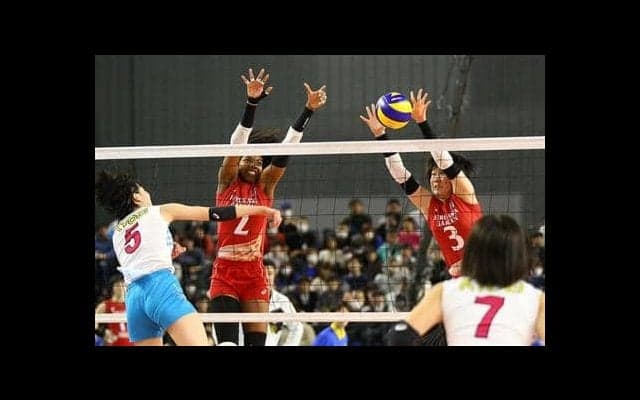 女子の古川学園が決勝進出　共栄学園をフルセットで下す　春高バレー速報（２）