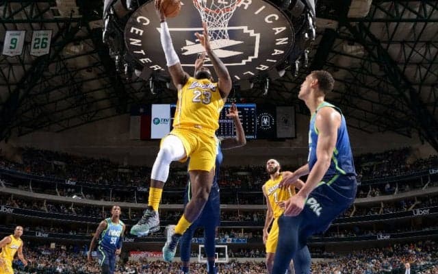 前半だけで79得点を記録したレイカーズがマブスに勝利、敗れたルカ・ドンチッチは「自分に責任がある」