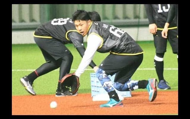 鷹ドラ2海野、春季キャンプで千賀の“女房役”に立候補　「日本を代表する投手」