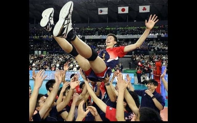 男子は東山が初優勝　女子は東九州龍谷が頂点　春高バレー