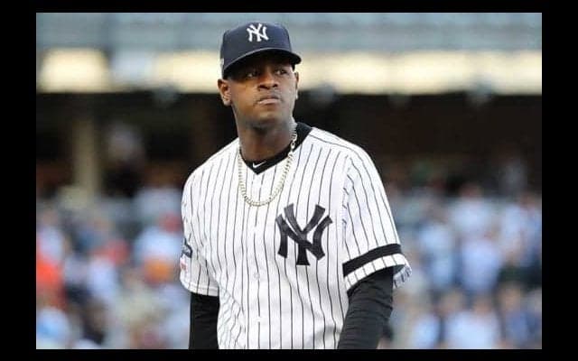 【MLB】ヤ軍セベリーノ、“美脚妻”との2S写真を同僚称賛「ファッション雑誌モデル」