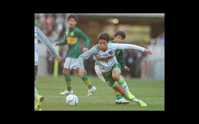 １年生ですでに貫禄十分。松木玖生は青森山田を再び頂点に導く