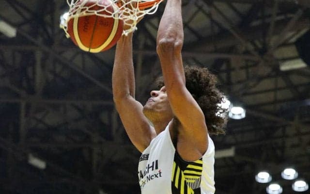 テーブス海がデビュー戦で躍動するもインサイドを守り切れず、宇都宮ブレックスは天皇杯王者SR渋谷に惜敗