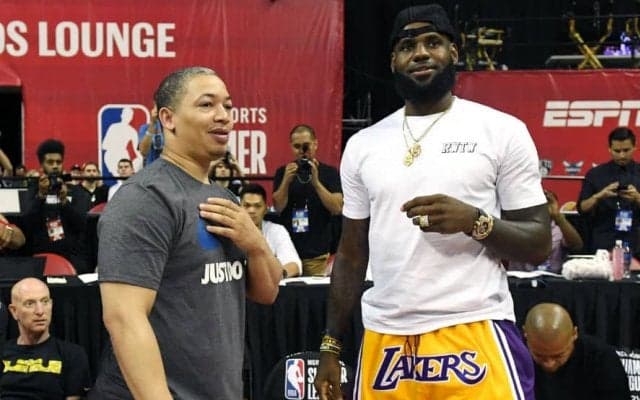 キャバリアーズにNBA優勝をもたらしたタロン・ルーが当時を語る「ロッカールームの雰囲気は最悪だった」