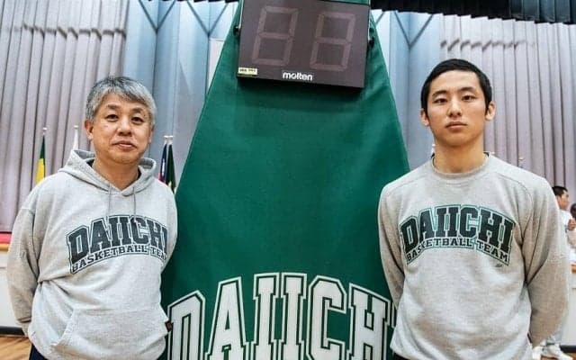 福岡第一、井手口孝コーチ＆河村勇輝の師弟関係「河村ジャパンが金メダル獲得、私はそれを天国から見る（笑）」