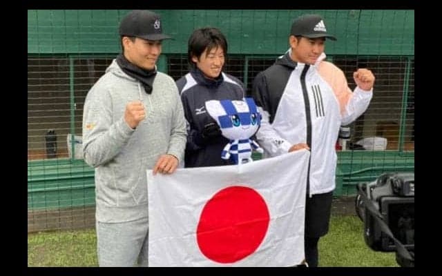 超豪華3ショット！　五輪エース候補の鷹千賀、巨人菅野、ソフト上野が合同自主トレ