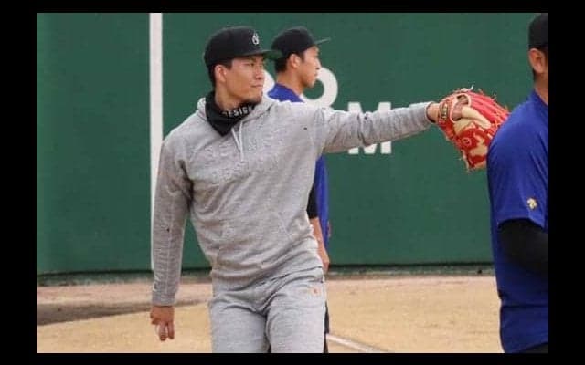 鷹・千賀が「群を抜いて」と絶賛　最速157キロの18年ドラ2右腕に漂う覚醒の予感